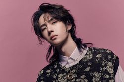 Đến lượt Vương Nhất Bác bắt trend T-ara: Nhan sắc 'mê chữ ê kéo dài'