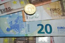 Phòng thí nghiệm bí mật của ECB phân tích tiền euro giả