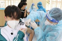 Covid-19: Thủ tướng yêu cầu thúc đẩy quyết liệt việc tiêm phòng, tiến hành mua vaccine cho trẻ 5-11 tuổi