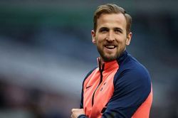 Bóng đá hôm nay 5/1: MU gấp rút mua tiền vệ, Man City quay lại với Harry Kane