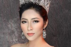 Mới tay trắng sau khi ly hôn chồng đại gia, Hoa hậu Đặng Thu Thảo lại khoe tài sản 'khủng'