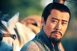 Giải mã bất ngờ công việc mưu sinh đầu tiên của Lưu Bị