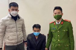 Đại ca giang hồ ôm ma túy quyết thoát vòng vây