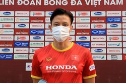 HLV Park đau đầu với bài toán đội trưởng ở tuyển Việt Nam