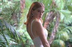 Lea Seydoux - Dấn thân nghiệp diễn vì… mê trai