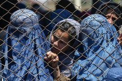 Taliban cấm phụ nữ dùng nhà tắm công cộng tại miền Bắc Afghanistan