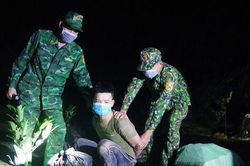 Biên phòng Quảng Trị phát hiện, thu giữ gần 300kg pháo hoa ở khu vực biên giới