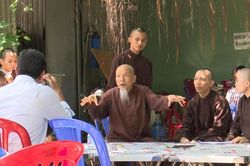 Cấm ông Lê Tùng Vân đi khỏi nơi cư trú, bắt tạm giam 3 đối tượng ở 'Tịnh thất Bồng Lai'