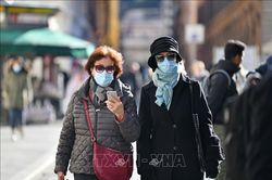 Italy thêm trên 219.400 ca mắc COVID-19 trong 24 giờ qua