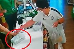 Nữ sinh viên làm thêm tại cửa hàng bị vị khách nam 'cầm nhầm' túi tiền