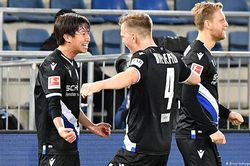 Soi kèo nhà cái Freiburg vs Bielefeld. Nhận định, dự đoán bóng đá Bundesliga (21h30, 8/1)