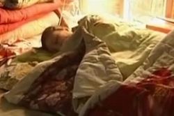 Đỉnh cao 'lười biếng': Giả liệt suốt 20 năm để mẹ già hầu hạ
