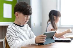 'Cánh cửa mới' cho giáo dục toàn cầu