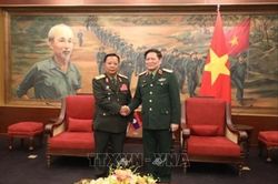Tăng cường hợp tác quốc phòng Việt Nam - Lào