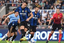 Soi kèo nhà cái Inter vs Lazio. Nhận định, dự đoán bóng đá Serie A (2h45, 10/1)