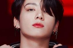 Jungkook BTS được chọn là Người đàn ông đẹp trai nhất thế giới 2021