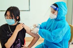Gia Lai: 94,22 % trẻ em từ 12-17 tuổi đã tiêm mũi 1, gần 60% tiêm mũi 2 vắc xin phòng Covid-19