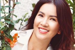 NSƯT Ngọc Trinh: Đam mê nghề, nhưng không bị cuốn vào ảo vọng