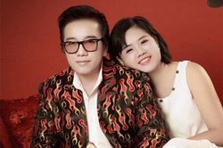 Danh ca Elvis Phương lên tiếng khi bị tố sử dụng hồi ký trái phép