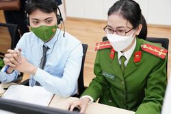 Công an Hà Nội thiết lập 'đường dây nóng' cấp phường, hỗ trợ giải đáp về căn cước công dân