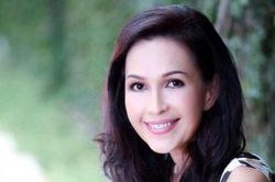 Vang bóng một thời - Bài 2: 'Nữ hoàng ảnh lịch' Diễm My và cuộc sống vạn người mơ