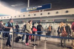 EU bãi bỏ lệnh đình chỉ các chuyến bay chở khách từ miền Nam châu Phi