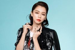 Từ Nhược Tuyên trở lại sau một tháng bị tẩy chay
