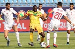 Soi kèo nhà cái Tunisia vs Mali. Nhận định, dự đoán bóng đá châu Phi (20h00, 12/1)