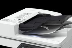 Canon 'chữa cháy' do thiếu chip