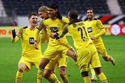 Soi kèo nhà cái Dortmund vs Freiburg. Nhận định, dự đoán bóng đá Bundesliga (02h30, 15/1)