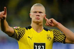 Man United bán 7 ngôi sao để lấy tiền mua Haaland?