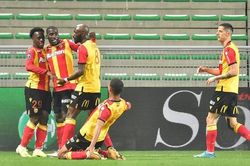 Soi kèo nhà cái St-Etienne vs Lens. Nhận định, dự đoán bóng đá Ligue 1 (23h00, 15/1)