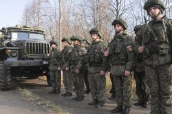 Mỹ-Ukraine cảnh báo Nga chuẩn bị 'ra tay', EU 'đe' Moscow, Điện Kremlin lên tiếng