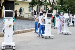 Các bệnh viện 'sợ' mua sắm trang thiết bị y tế