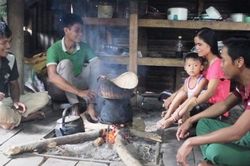 Bếp lửa, người ở đâu