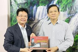 Tập nhạc 'Một số bài hát dân ca Bahnar': Vang mãi thanh âm núi rừng