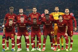 Soi kèo nhà cái Roma vs Cagliari. Nhận định, dự đoán bóng đá Serie A (00h00, 17/1)