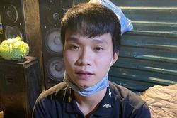 Bắt đối tượng cứa cổ tài xế taxi