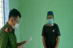 Phê chuẩn quyết định khởi tố đối tượng dụ dỗ quan hệ tình dục đồng tính với trẻ em