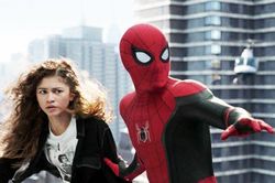 'Spider-Man: No Way Home' mất ngôi đầu phòng vé Bắc Mỹ