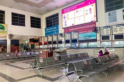 Cận Tết xe khách liên tỉnh vẫn... ế