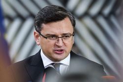 Nga nêu lý do triển khai quân gần biên giới Ukraine, Kiev và các đồng minh hành động