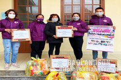 Chi hội Thiện nguyện Hữu Lũng tặng 120 suất quà tết cho hộ nghèo trên địa bàn huyệnTin khácQuy định 37 về những điều đảng viên không được làm: Lăng kính để đảng viên tự soi, tự sưảTiêm nhắc lại mũi 3 vắc xin COVID-19: Đảm bảo an toàn, nhanh chóng, hiệu qu