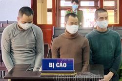 Xét xử vụ án mua bán trái phép vật liệu nổ
