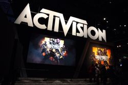 Microsoft bất ngờ thâu tóm Activision Blizzard với giá 68,7 tỷ USD