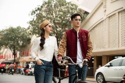 Hoàng Đức tình tứ bên mẫu lạ theo phong cách hoài cổ