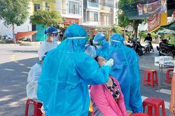 Đà Nẵng gần chạm mốc 1.000 F0 trong ngày, hơn 60% ca cộng đồng