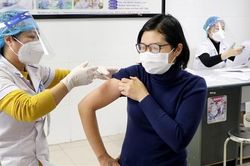 Dịch Covid-19 ngày 21/1: Hải Dương mỗi ngày ghi nhận hàng trăm ca mắc, thêm một bệnh nhân 80 tuổi tử vong