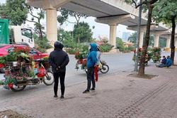 Người lao động tự do và nỗi lo khi Tết đến gần