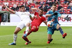 Soi kèo nhà cái Gladbach vs Union Berlin. Nhận định, dự đoán bóng đá Bundesliga (21h30, 22/1)